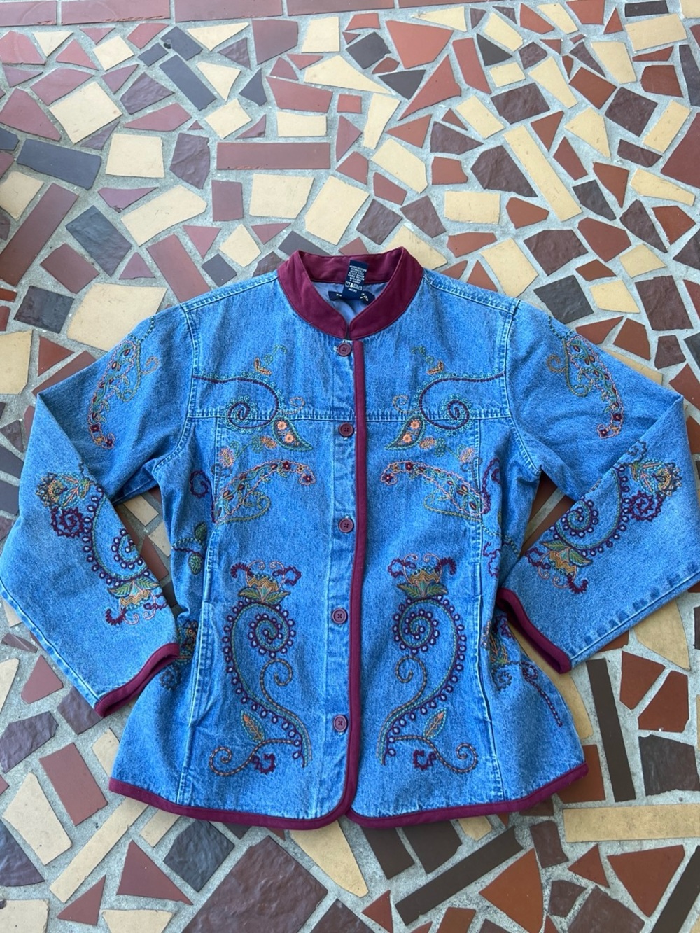 Vintage Granny Core Denim&Co Blue Embroidered Denim Jacket with Burgundy Trim - Picture 1 of 6